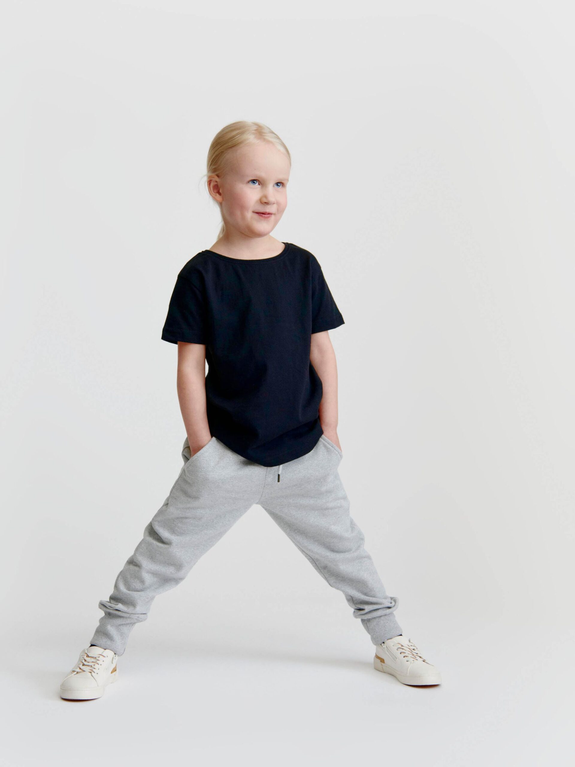 kdts_68_purewaste_lasten_t_paita_solid_navy_001