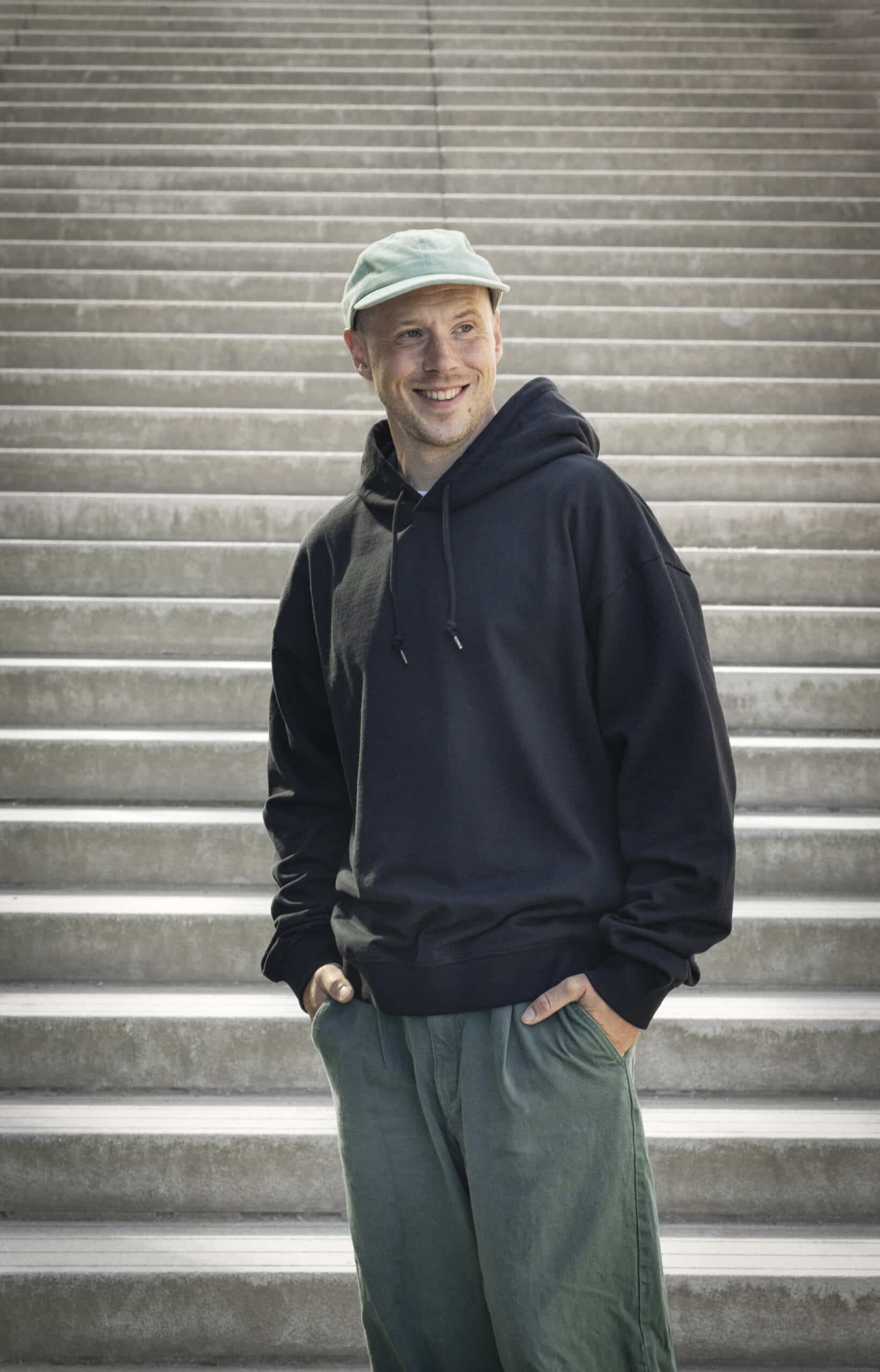 EDIT_LOOSE FIT_HOODIE._MEN_OODIpsd copy